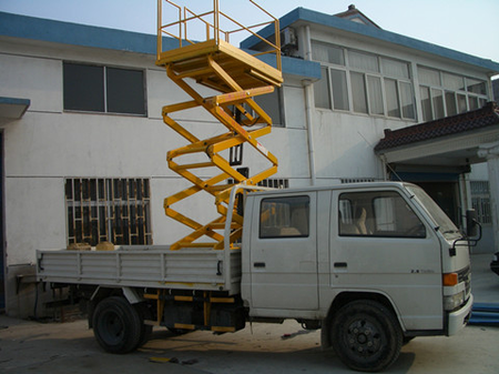 車載式高空作業(yè)平臺